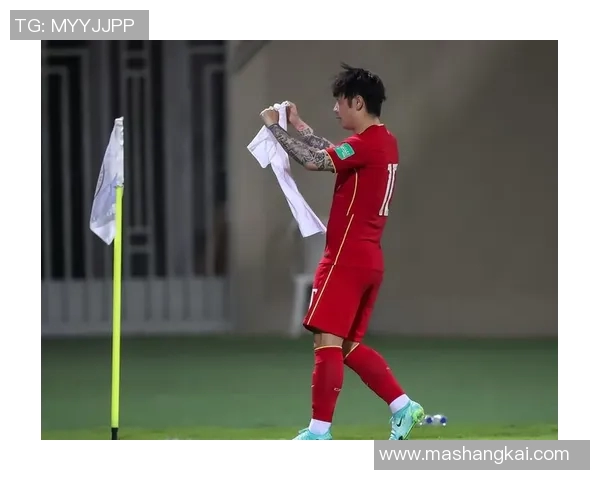 2002年足球明星排行盘点：那些改变世界杯历史的球员们